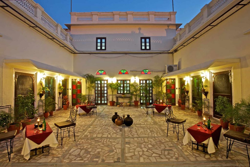 Top 11 Heritage Resorts in Jaipur
